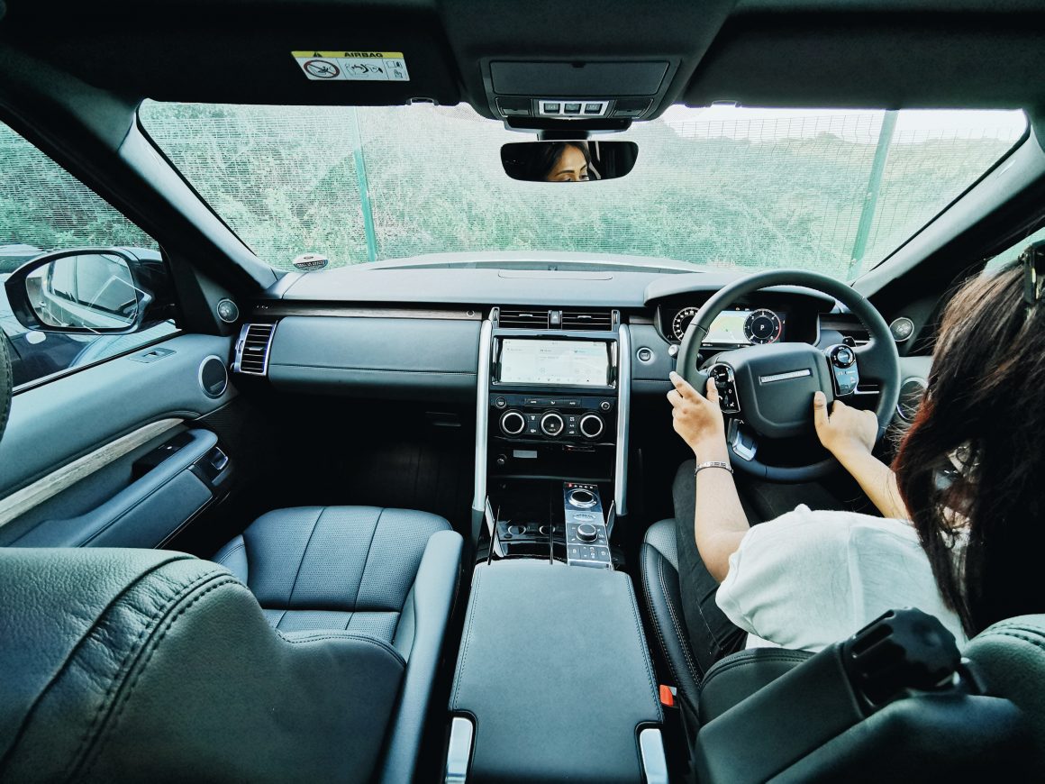 LAND ROVER